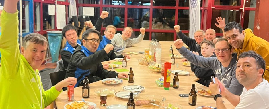 Im Bild: I. und II. Herren bei der 3. Halbzeit auf letzten Wochenende